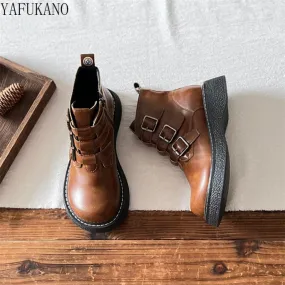 Mori Stivaletti letterari retrò per il tempo libero con fibbia per cintura Decor Stivaletti con plateau con tacco grosso Suola s